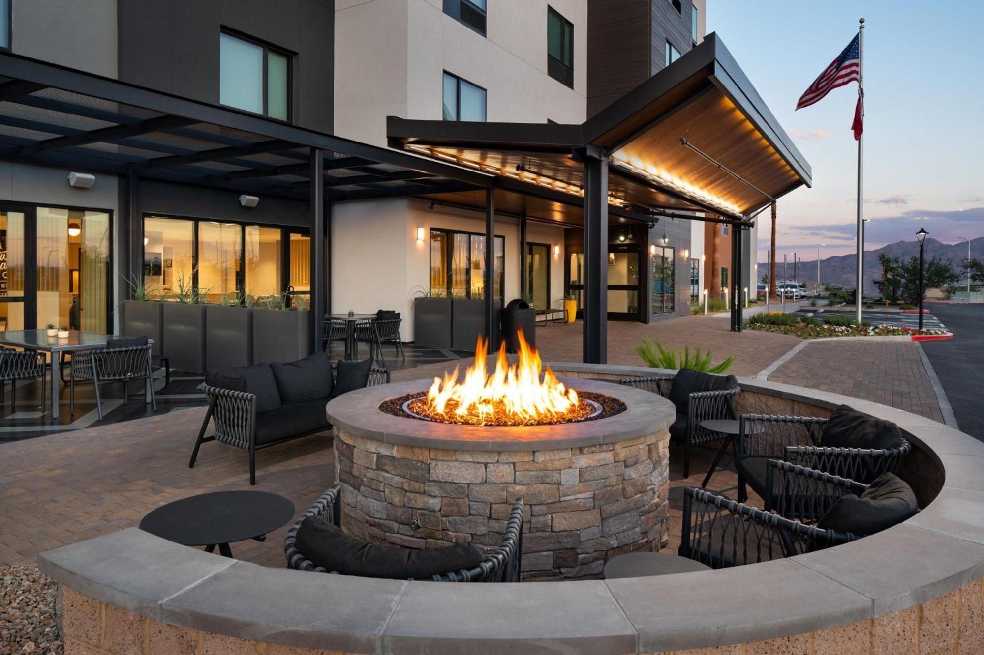 Towneplace Suites By Marriott Las Vegas North I-15 Kültér fotó